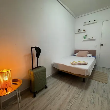 Suecaroom Homestay Sueca