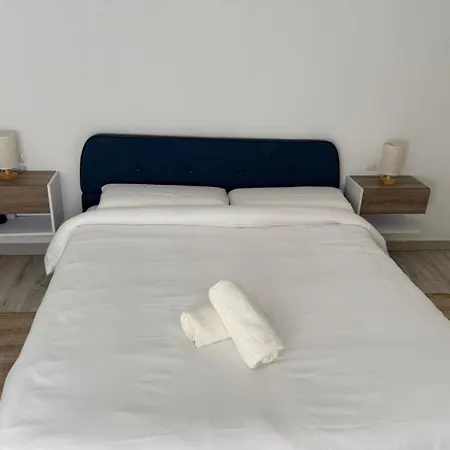 בית אירוח Suecaroom Prime Experience